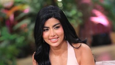 كارولين عزمي تكشف كواليس 