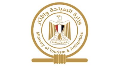 السياحة تحاسب مسؤولي الأمن بعد دخول بلوجر أمريكي مقابر أثرية بالأقصر دون تذاكر ووصوله لأماكن مغلقة