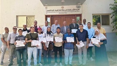معهد بحوث وقاية النباتات يدرب المربين على تربية النحل وإنتاج سم النحل