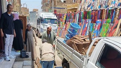 الوحدة المحلية لمركز ومدينة دراو تواصل جهودها للتصدى للمخالفات والإشغالات