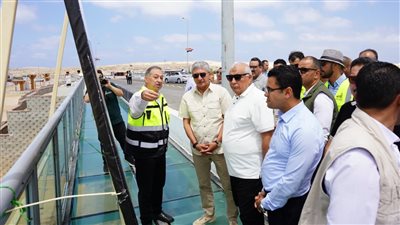 وزير السياحة والآثار ومحافظ مطروح يتفقدان عددًا من المشروعات