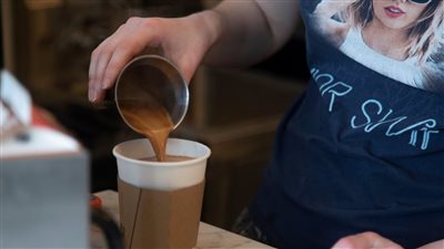 شرب القهوة 