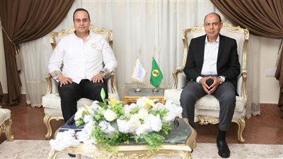محافظ المنياورئيس الهيئة العامة للرعاية الصحيةيبحثان مستجدات التشغيل التجريبي للتأمين الصحي الشامل 
