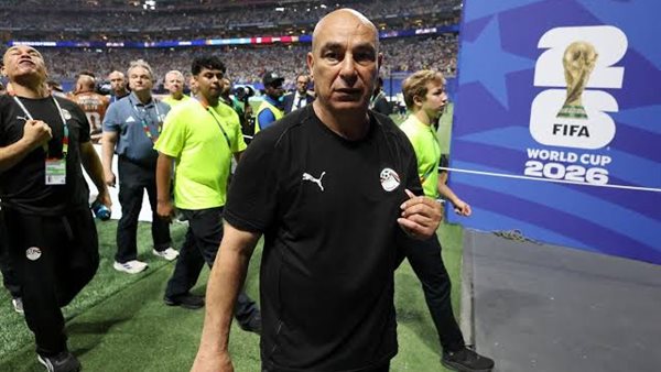 التوأم بعد مباراة الأرجنتين فى بطولة كأس العالم