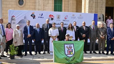 جامعة القاهرة تستقبل شعلة دورة الألعاب الإفريقية للجامعات وسط أجواء احتفالية