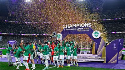 إيفان توني يقود الهجوم.. تشكيل الأهلي السعودي لمواجهة أوكلاند سيتي