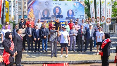 جامعة المنصورة تستقبل شعلة «أسبوع شباب الجامعات الرابع عشر» في «ساحة الشعوب»