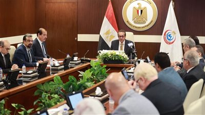 وزير الصحة يشهد مراسم القرعة العلنية لاختيار أعضاء البعثة الطبية لحج 2027 