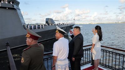 كوريا الشمالية تعيد مدمرة نووية للحياة من جديد