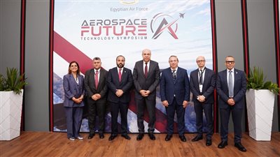 وزير الطيران المدني يلتقي رئيس مفوضية «LACAC» لبحث آفاق التعاون المشترك وتوظيف الذكاء الاصطناعي في تطوير قطاع النقل الجوي