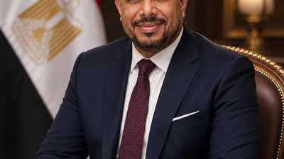 قيادي في حزب الجبهة الوطنية يكشف عن مكاسب افتتاح 9 مشروعات صناعية بقناة السويس