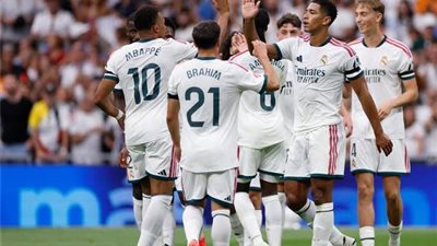 صورة للاعبى ريال مدريد الموسم الحالى