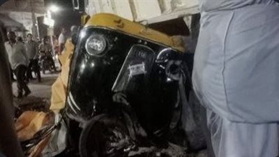 حادث تصادم قطار بتوك توك - البدرشين 