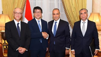 وزير الخارجية يستقبل الرئيس التنفيذي لمجموعة 