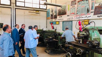 محافظ الدقهلية يتفقد مدرسة أجا الصناعية العسكرية للبنين في جولة ميدانية موسعة