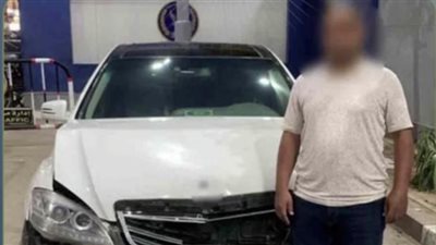 ضبط قائد سيارة اصطدم بأخرى أثناء توقفها بأحد الشوارع وإصابة شخص سوهاج 