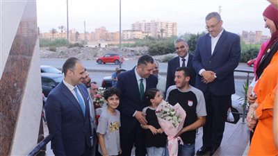 في احتفالية أُقيمت مساء اليوم.. محافظ دمياط يكرم أبطال «روبوتس كاسل» 