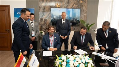 أكاديمية مصر للطيران للتدريب وشركة ZAS
