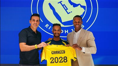النصر السعودي يجدد عقد عبد الرحمن غريب حتى 2028 