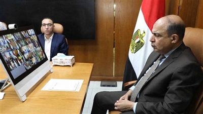 محافظ المنيا يشارك في اجتماع مجلس المحافظين لاستعراض عدد من الملفات الخدمية والتنموية 