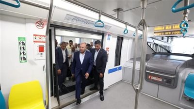 كامل الوزير يوجه بخفض زمن تقاطر مونوريل شرق النيل إلى 9 دقائق وتخفيض تذاكر الطلاب 60%