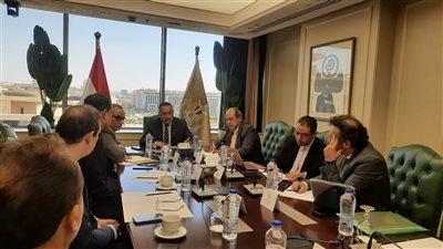 وزير التعليم العالي يبحث تطوير المسرح الجامعي.. واتفاق مبدئي على إطلاق «المهرجان القومي للمسرح الجامعي»