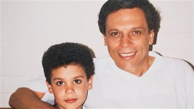 بصورة من الطفولة.. محمد إمام عن والده الزعيم: 