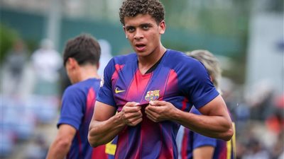 برشلونة يرفض التعاقد مع مهاجم ريال مدريد بسبب حمزة عبد الكريم