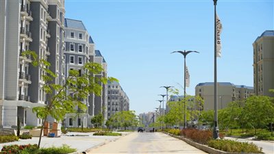 وزيرة الإسكان تتابع تنفيذ مشروعات العلمين الجديدة وتوجه بسرعة تسليم الوحدات