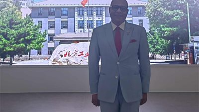 تعيين خبير مصري أستاذا بجامعة مرموقة في بكين