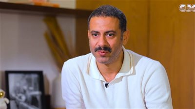 مسلسل «فرق شاسع» في أزمة.. ما علاقة محمد فراج؟