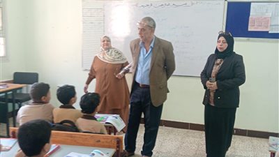 مدير تعليم القليوبية يحيل مدير ومعلمي مدرسة ابتدائية للتحقيق بسبب مخالفات