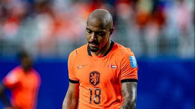 إصابة مالين تبعد مهاجم روما عن معسكر منتخب هولندا