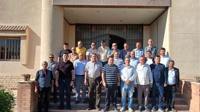 «الزراعة» تتابع حصاد تقاوي الأرز والبرامج البحثية بمحطة بحوث الجميزة