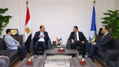 محافظ دمياط يستقبل نائب وزير الصحة ويناقشان عدد من ملفات القطاع الصحي 