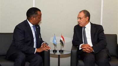 وزير الخارجية يبحث مع نظيره الصومالي سبل تعزيز الشراكة الاستراتيجية