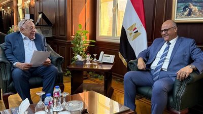 لقاء مثمر بمحافظ الإسكندرية.. لوضع اللمسات الأخيرة للبطولة الأفريقية لكمال الأجسام