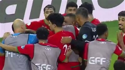 بطولة كأس الخليج.. عمان تعبر لقبل النهائي عن الكويت 