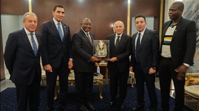 عبدالناصر زيدان يكشف كواليس اجتماع وزير الشباب والرياضة وهاني أبو ريدة بشأن منتخب مصر