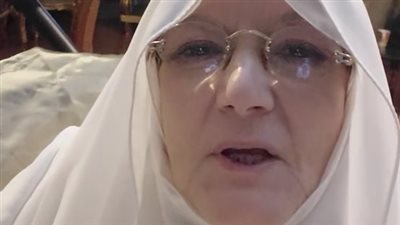 شمس البارودي تنتقد أغنية 