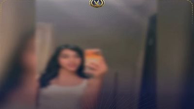 القبض على شاب يرتدي ملابس نسائية ويبث فيديوهات خادشة للحياء بالجيزة|شاهد