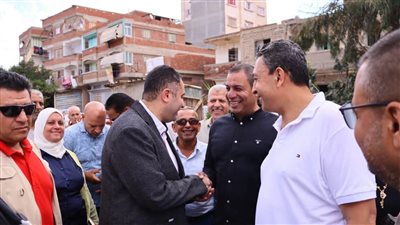 محافظ دمياط يتابع أعمال حملة موسعة للنظافة والإشغالات والإنارة بقرية شط جريبة