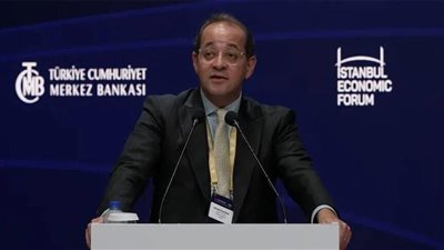 وزير المالية 