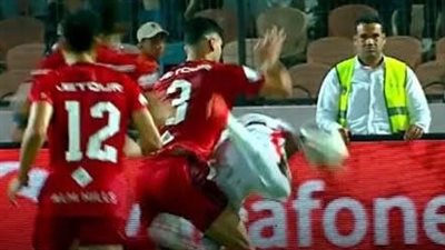 عمرو الحديدي: شيكو بانزا كان يستحق ركلة جزاء ضد أشرف داري