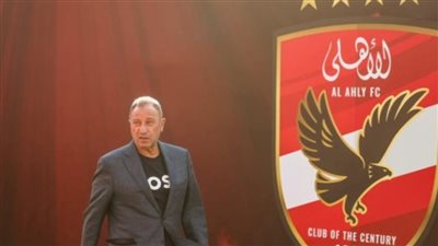  قرار عاجل من المحكمة بشأن مدحت شلبي على خلفية اتهامه بسب وقذف محمود الخطيب