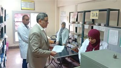 جولة مفاجئة لمسؤول كبير بصحة المنوفية بوحدات الرعاية الأساسية بأشمون والباجور وشبين الكوم
