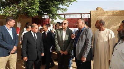  استجابةً لمطالب الأهالي.. محافظ المنيا يوافق على إنشاء ملعب بمدرسة الأمل لخدمة الطلاب 