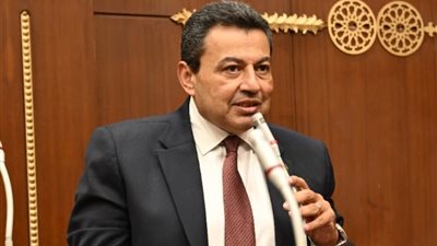 ياسر قورة 