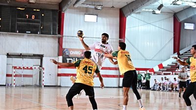 الزمالك يستهل مشواره في دوري المحترفين لكرة اليد بالفوز على المعادي