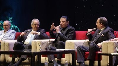 مصطفى كامل 